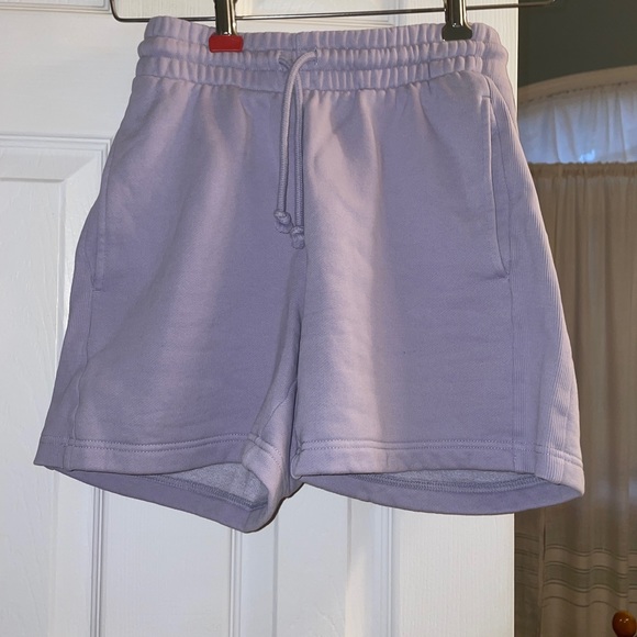 TNA COZY AF 5 inch boyfriend shorts - Picture 2 of 3